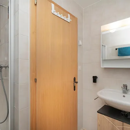 Apartment 2,5 Plein Sud Avec Terrasse Ovronnaz